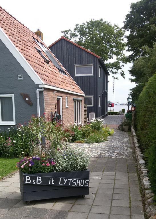 B&B It Lytshus Earnewâld Zewnętrze zdjęcie